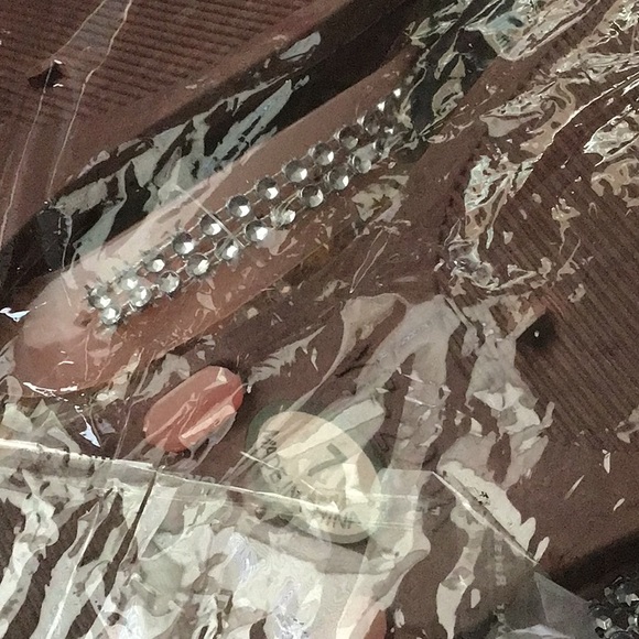 Rhinestones Flip Flops - Picture 6 of 11